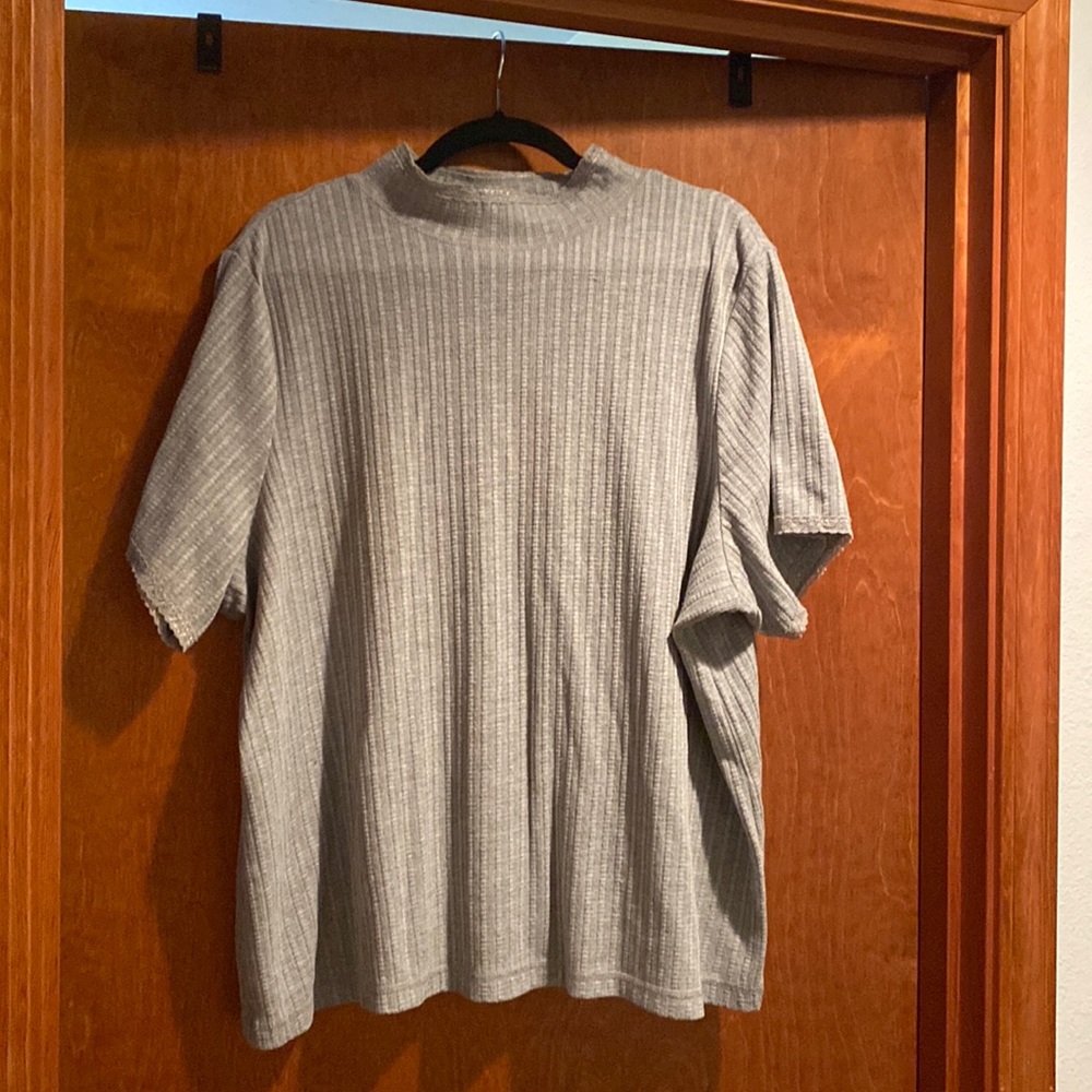 Mock-neck Top
